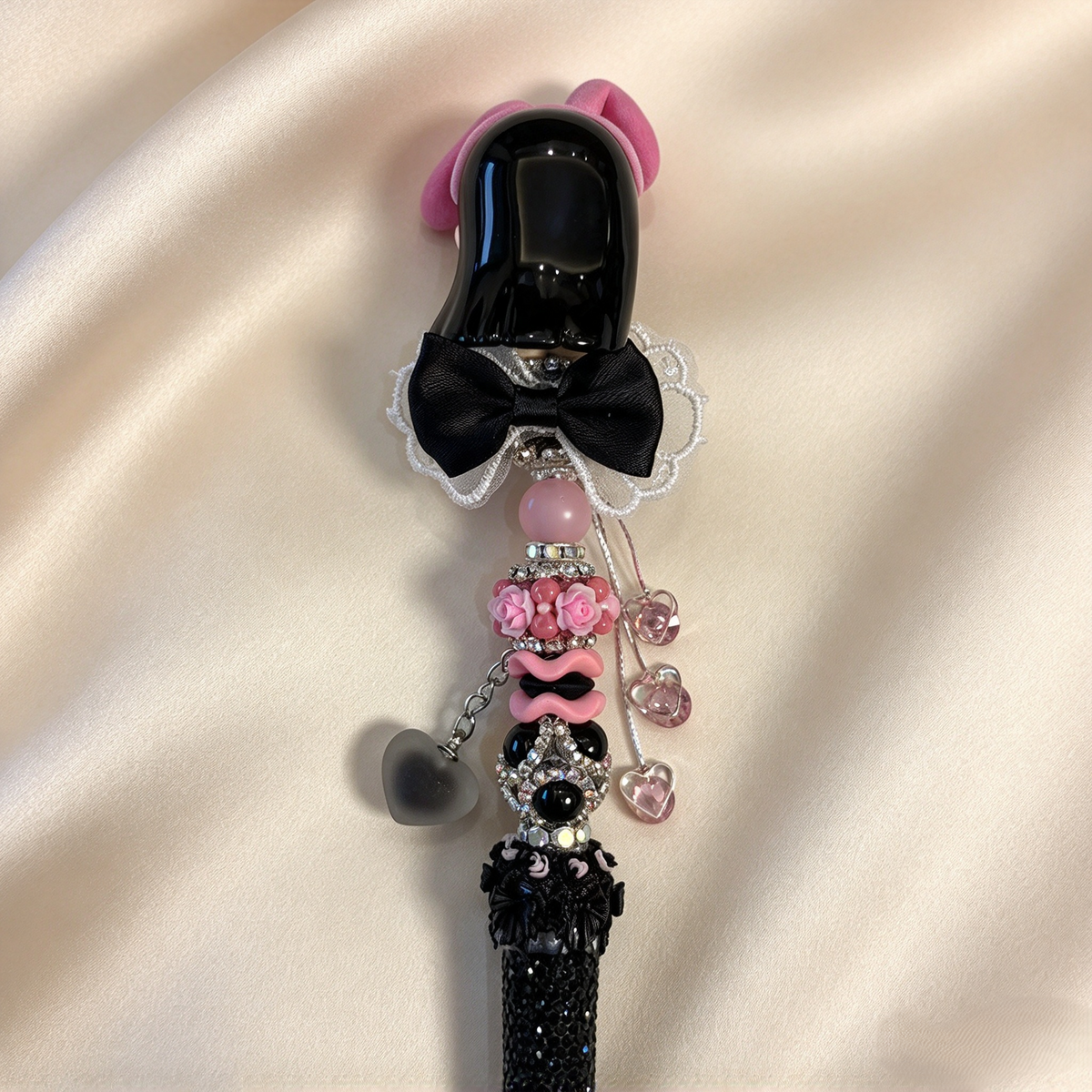 Velvet Noir Bunny Rhinestone Pen
