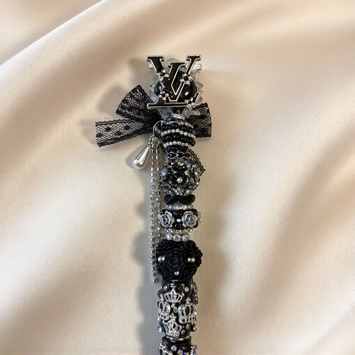 Gothic Lace Monogram Rhinestone Pen
