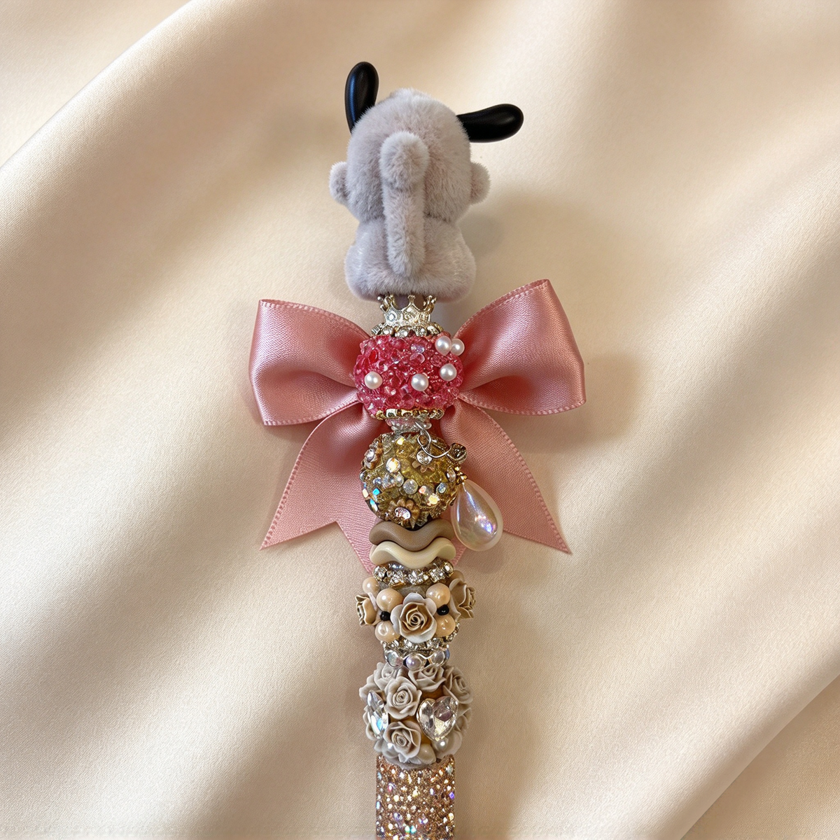 Dusty Rose Pochacco Satin Bow Rhinestone Pen