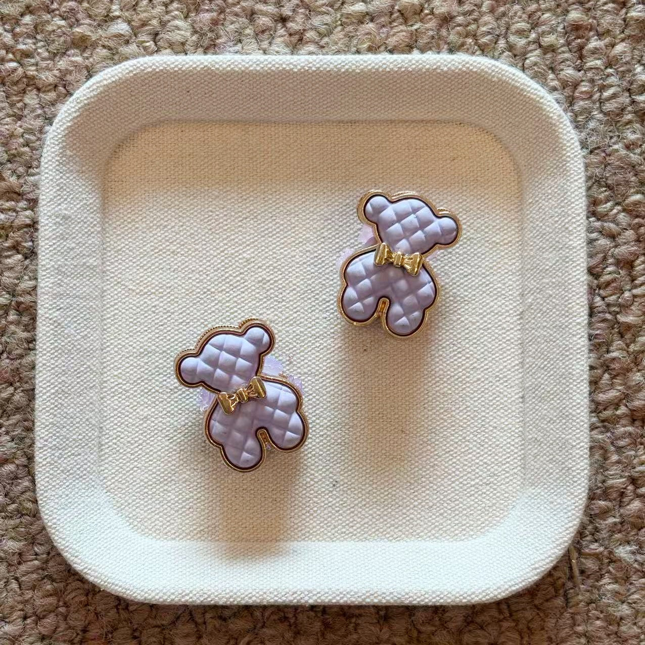 Retro Quilted Bow Bear Fancy Beads