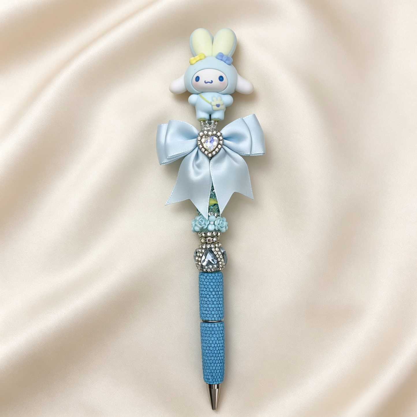 Ice‑Blue Cinna Bunny Rhinestone Handmade Pen