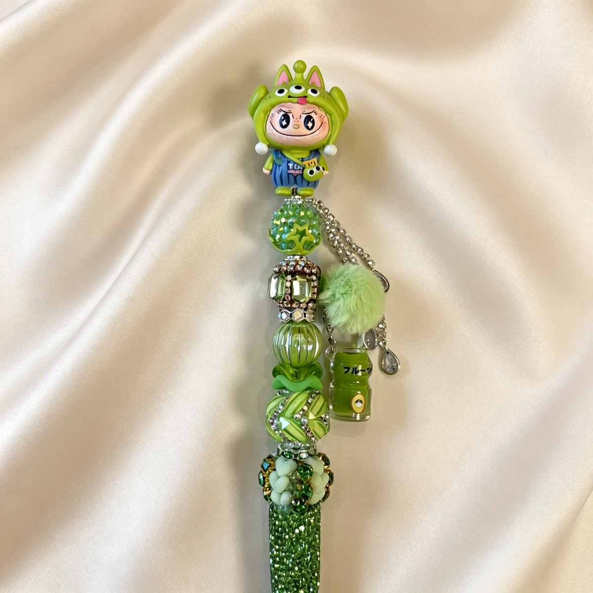 Lime bubu Hand-painted Rhinestone Pen