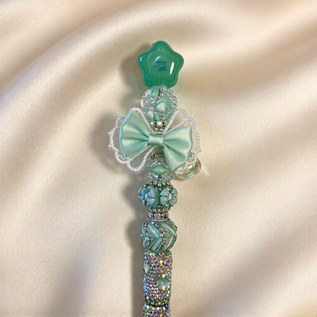 Mint Star bubu Rhinestone Pen