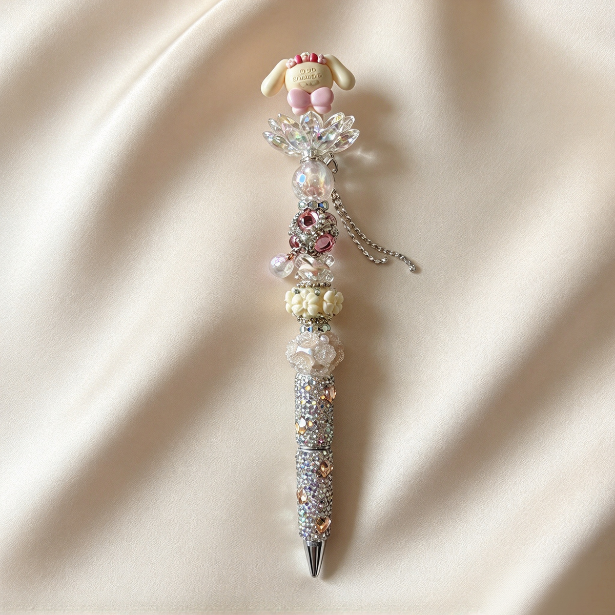 Dewy Sakura Bunny Rhinestone Pen