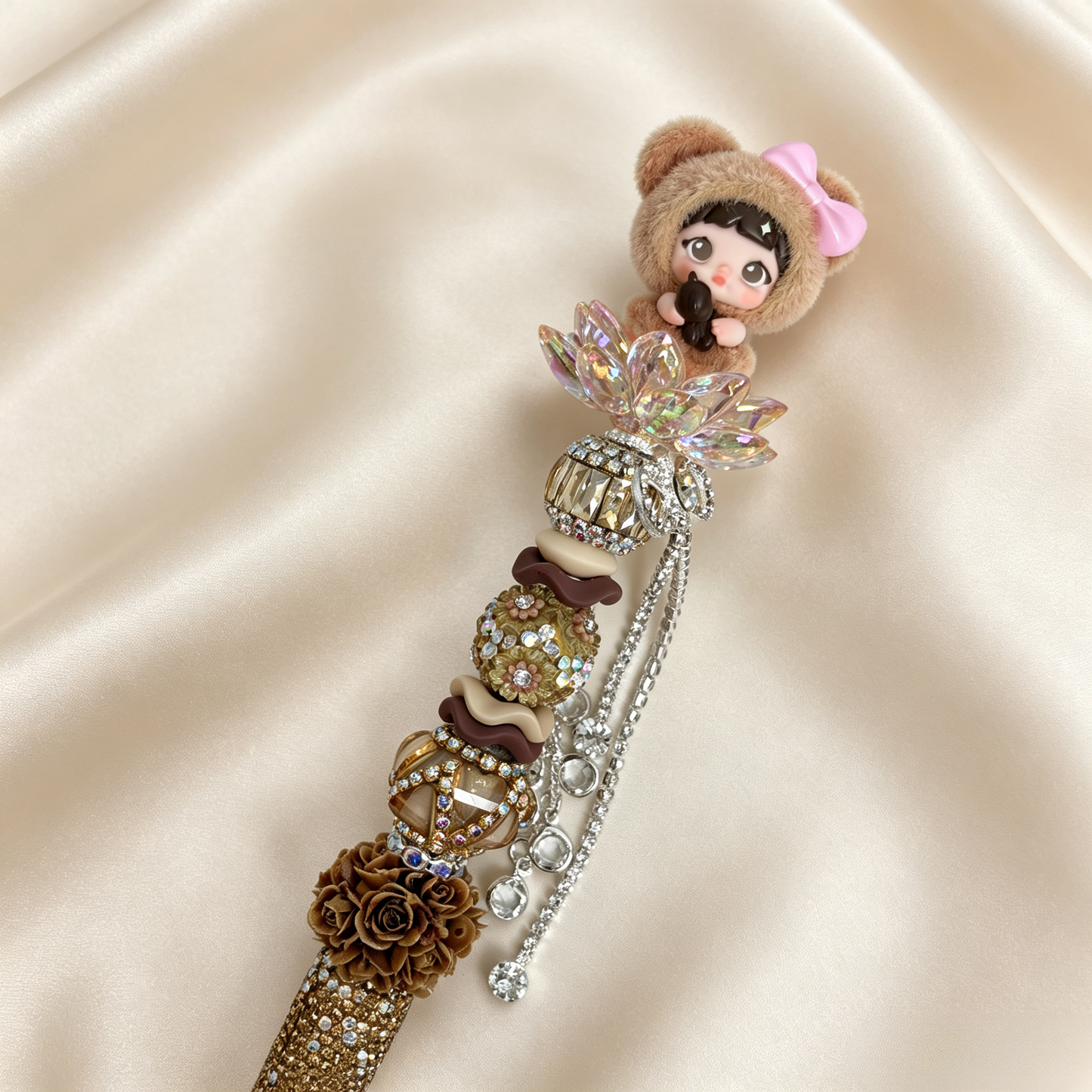 Caramel Nommi Handmade Rhinestone Pen