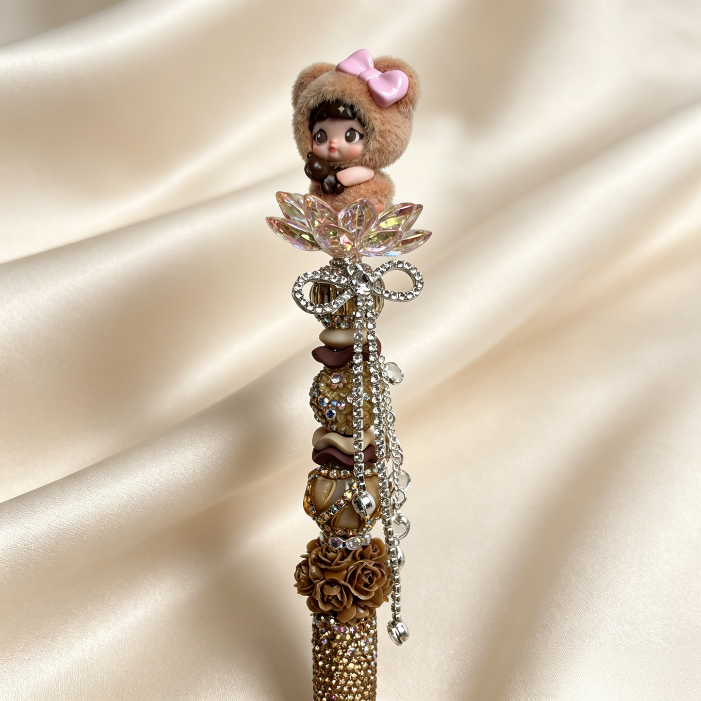 Caramel Nommi Handmade Rhinestone Pen