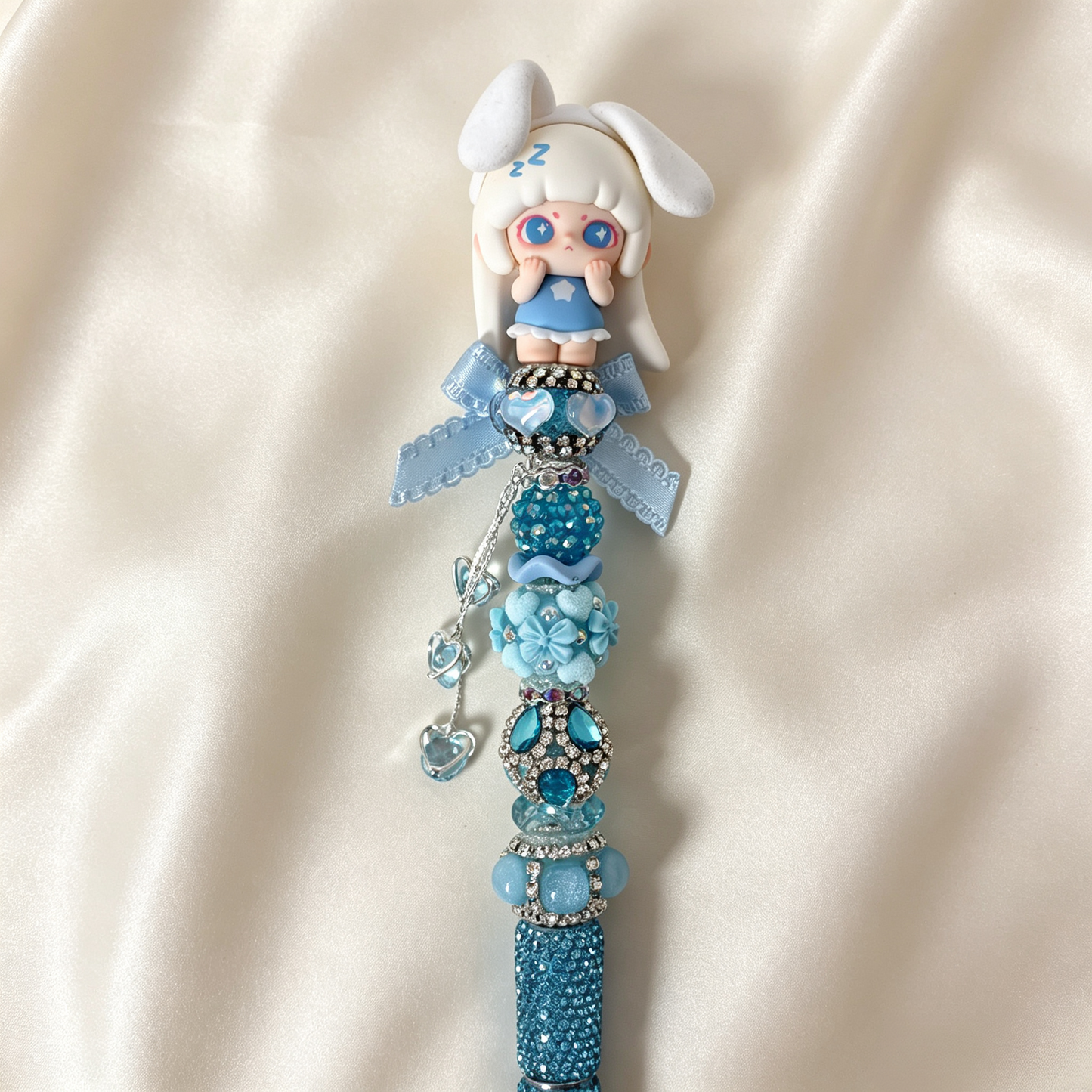 Sea‑Salt Blue Bunny Handmade Rhinestone Pen