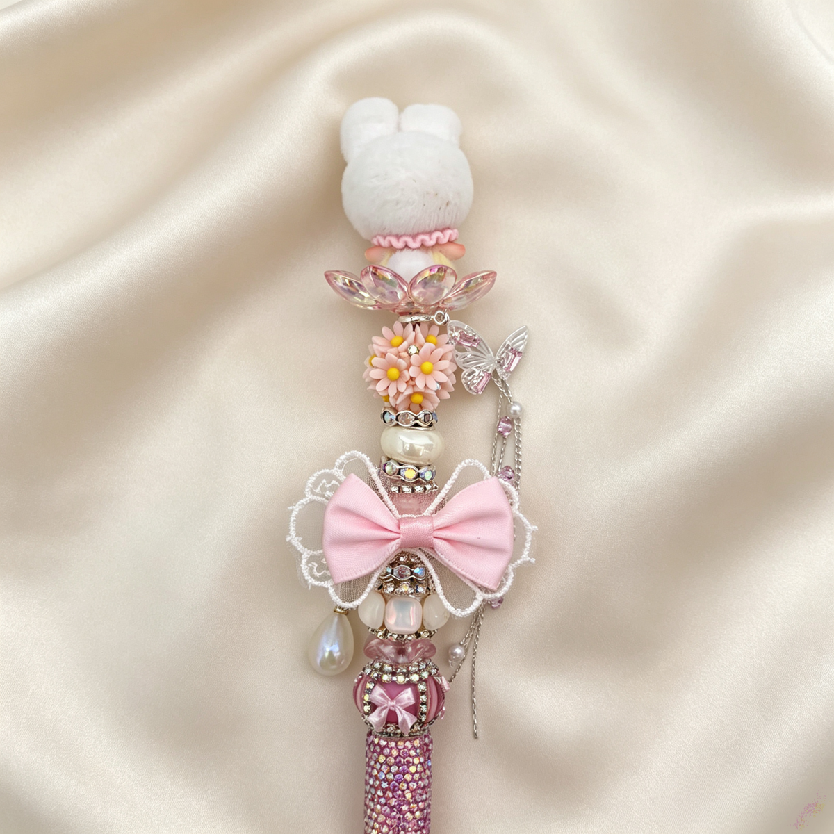 Nommi Handmade Rhinestone Pen